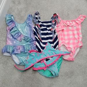 4 girls bathing suits